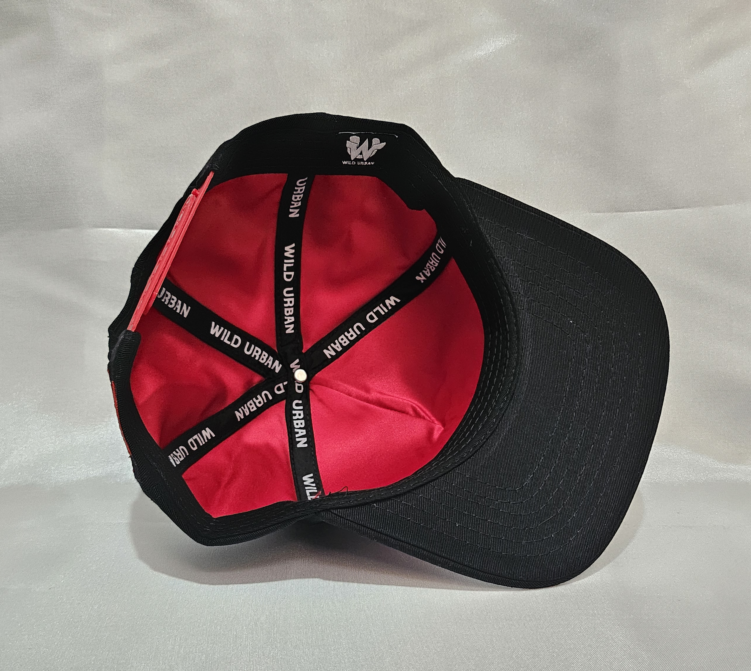 Gorra Wild Urban - SAVAGE Basic Edition. Visera Sin Picos